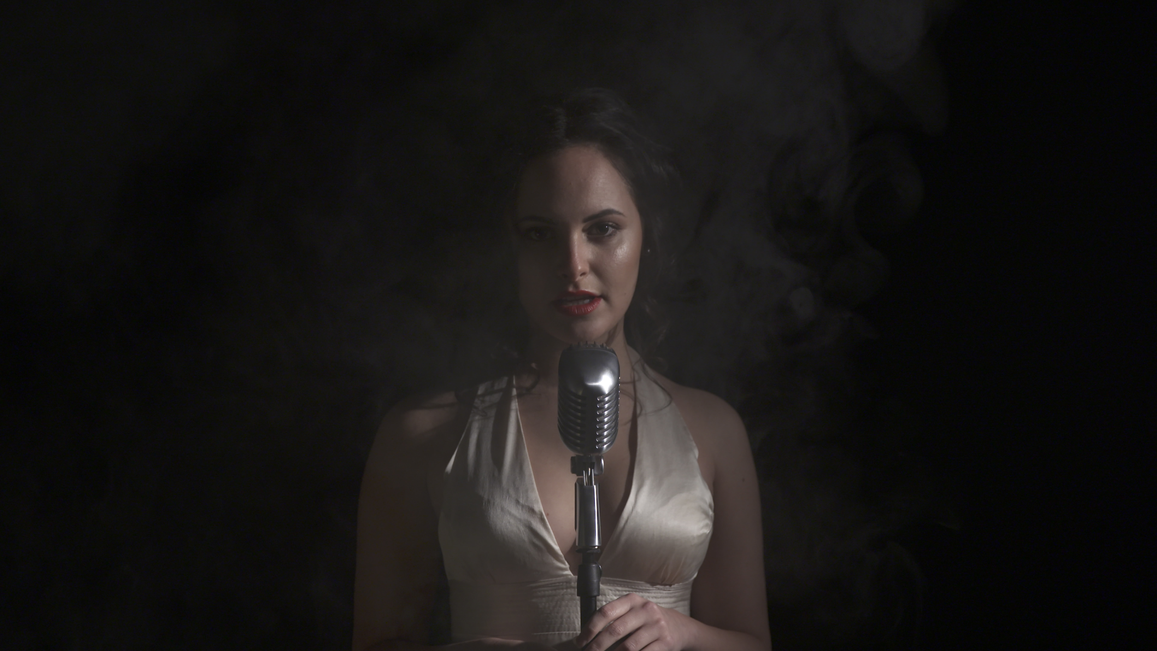 Belle Howard and the microphone